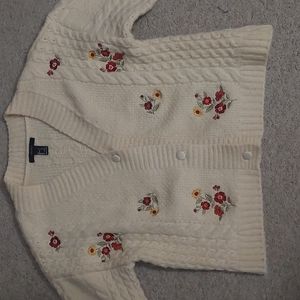 Knitted flower sweater